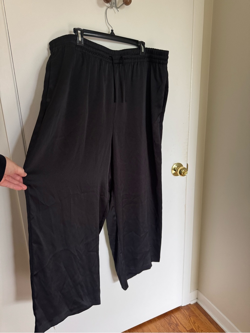 H&M Black Elastic Waist Casual Pants